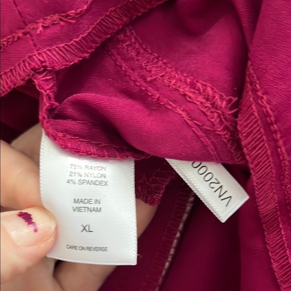 New York & Company Pink Ankle Cropped Pants - Picture 3 of 5